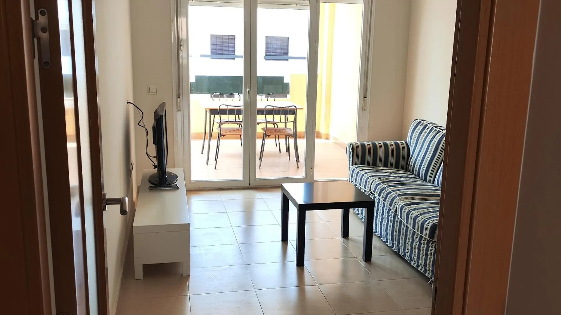 アパート Apartamento Paraiso Con Piscina Y Parking Privado Playas de Vera スペイン